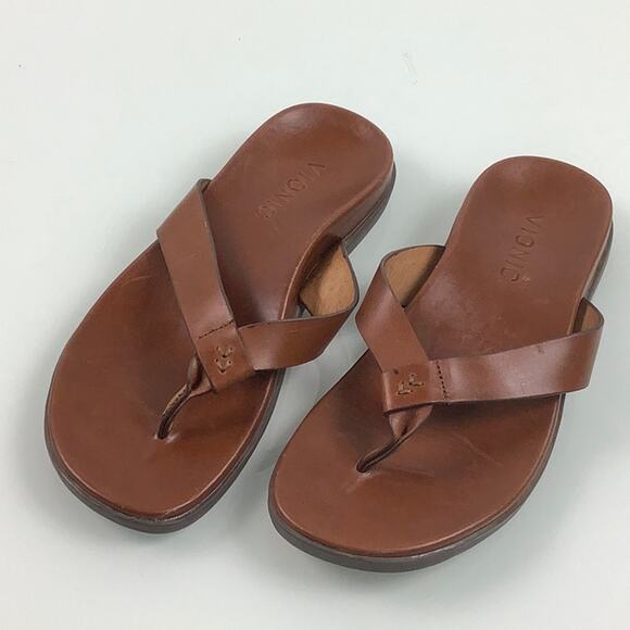 Vionic Elijah water repellent Leather Flip Flops Sandals men size 7 unisex EUC - Picture 1 of 13